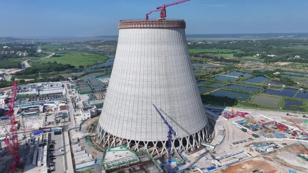 国家电投广东廉江核电项目1号机组冷却塔突破百节