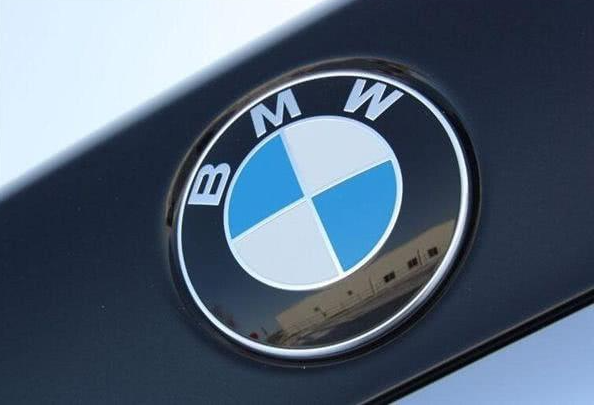 宝马集团莱比锡工厂采用氢燃料AGV提升运营效率