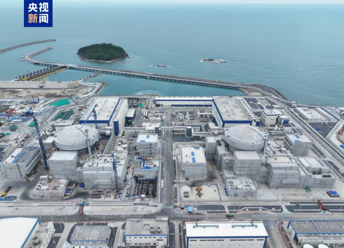 中广核两台“华龙一号”核电机组开始装料