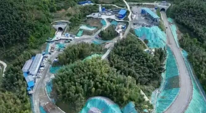 安徽霍山抽水蓄能电站上下库连接公路2号隧道顺利贯通