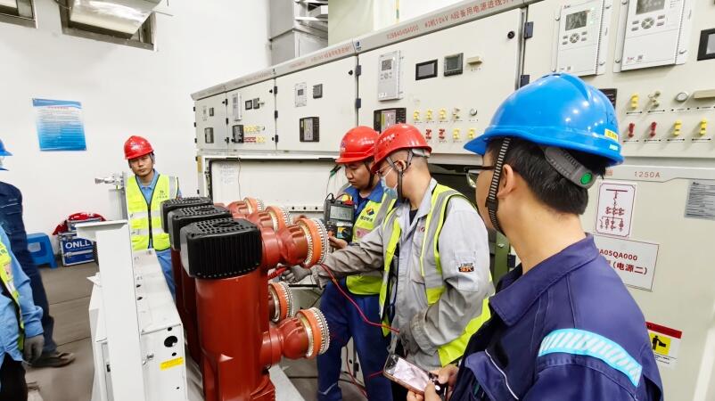 甘肃金昌2×1000兆瓦调峰煤电项目2号机组倒送电一次成功
