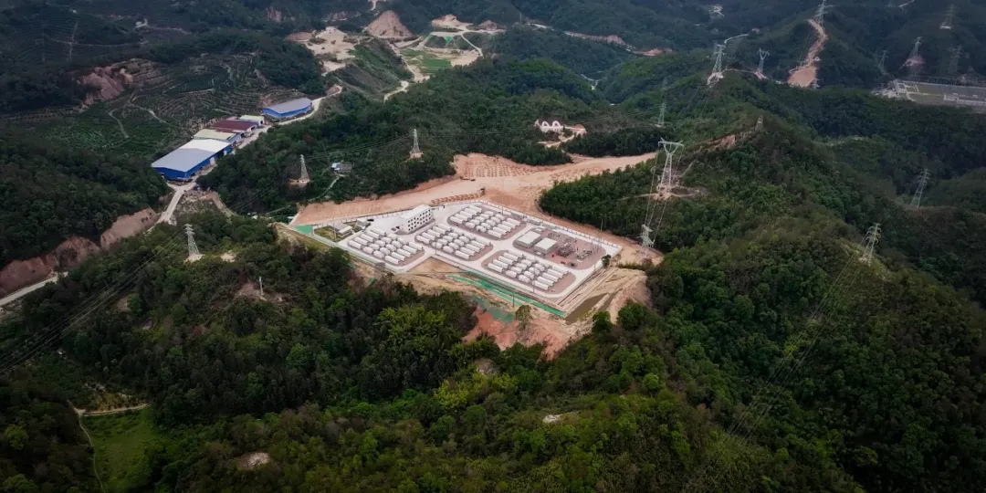 广东梅州大埔200MW/400MWh独立储能示范项目顺利并网