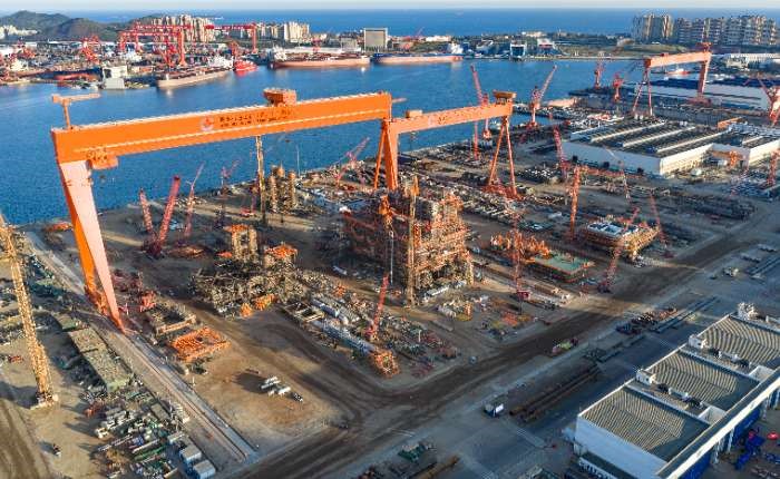 中国海油海上注碳增气示范工程完成主体建造，东方1-1气田计划2027年投用