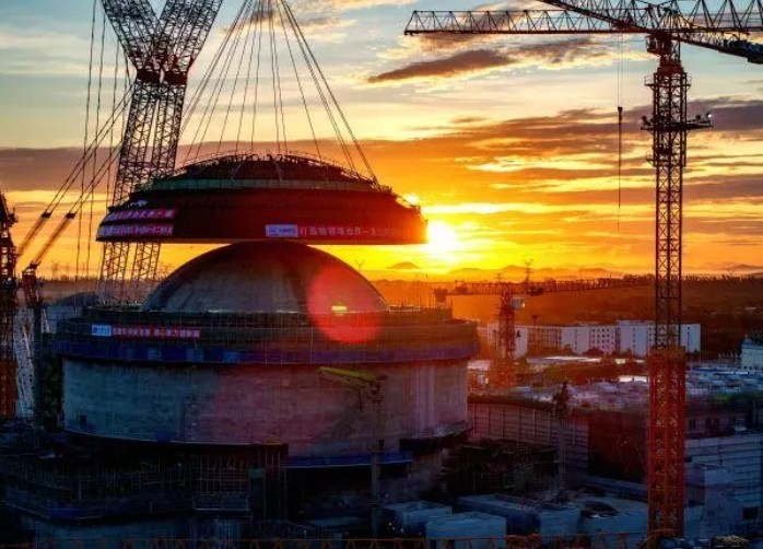 核电发展迎来“黄金时代”，明年还会延续高增长态势吗