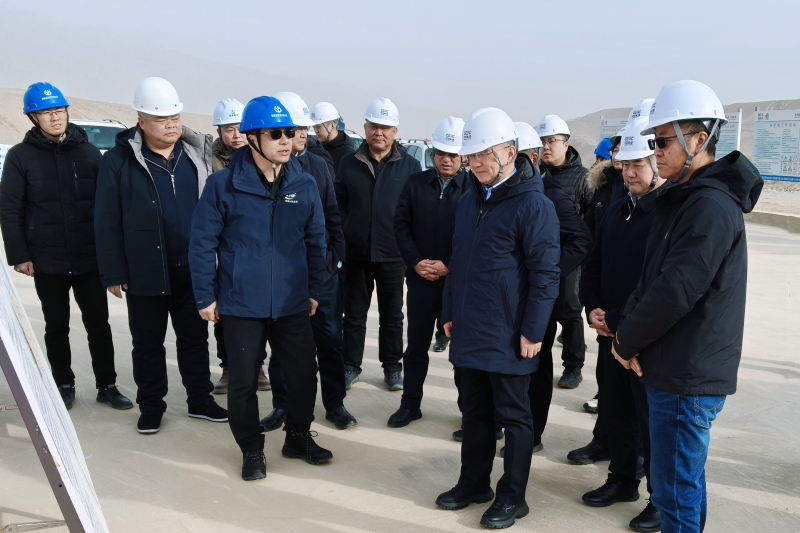 新疆维吾尔自治区水利厅领导调研策勒河昆仑水利枢纽工程项目