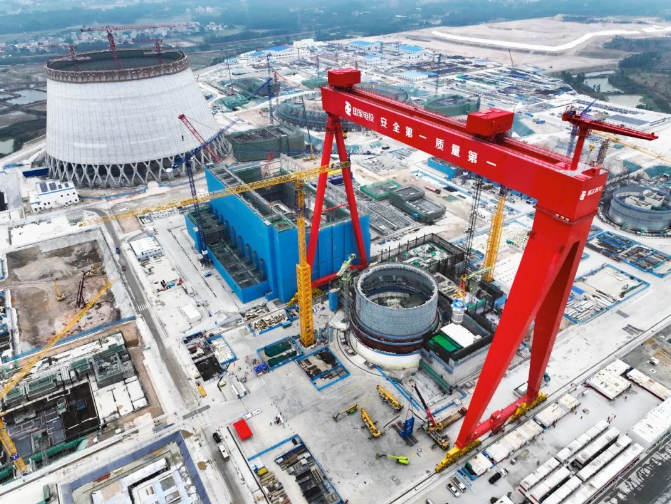 全球首创！廉江核电1号机组压力容器精准就位