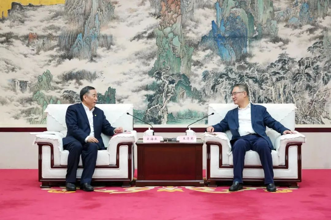 宋海良拜会安徽省委副书记、省长王清宪