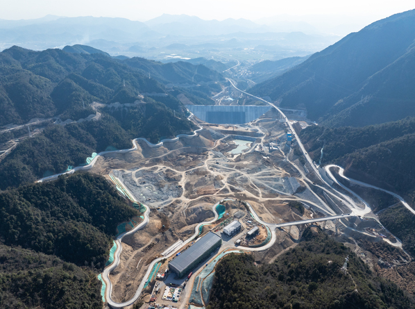国内单机容量最大抽蓄电站下水库通过蓄水验收