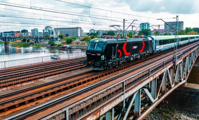 CARGOUNIT获1.5亿欧元融资，扩大机车租赁业务