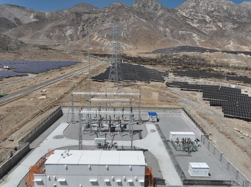 中国能建葛洲坝机电公司承建的西藏茶巴拉50兆瓦光储发电项目全容量并网发电