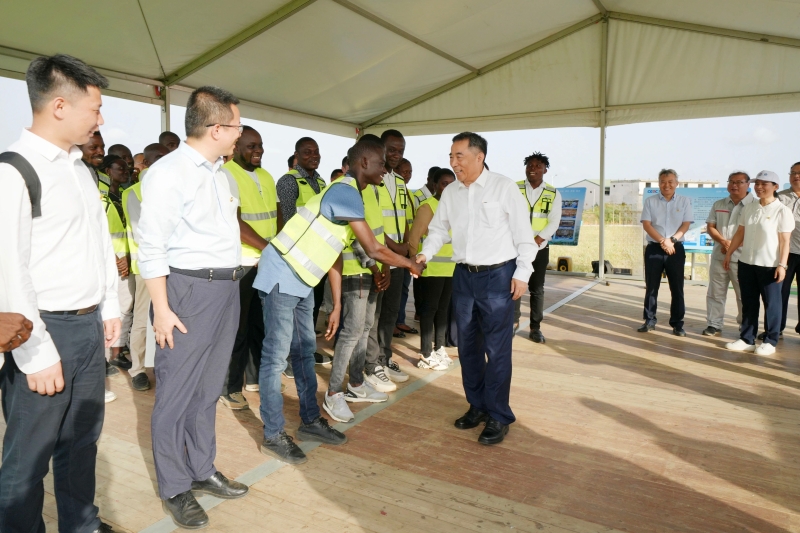 宋海良赴科特迪瓦项目群调研慰问