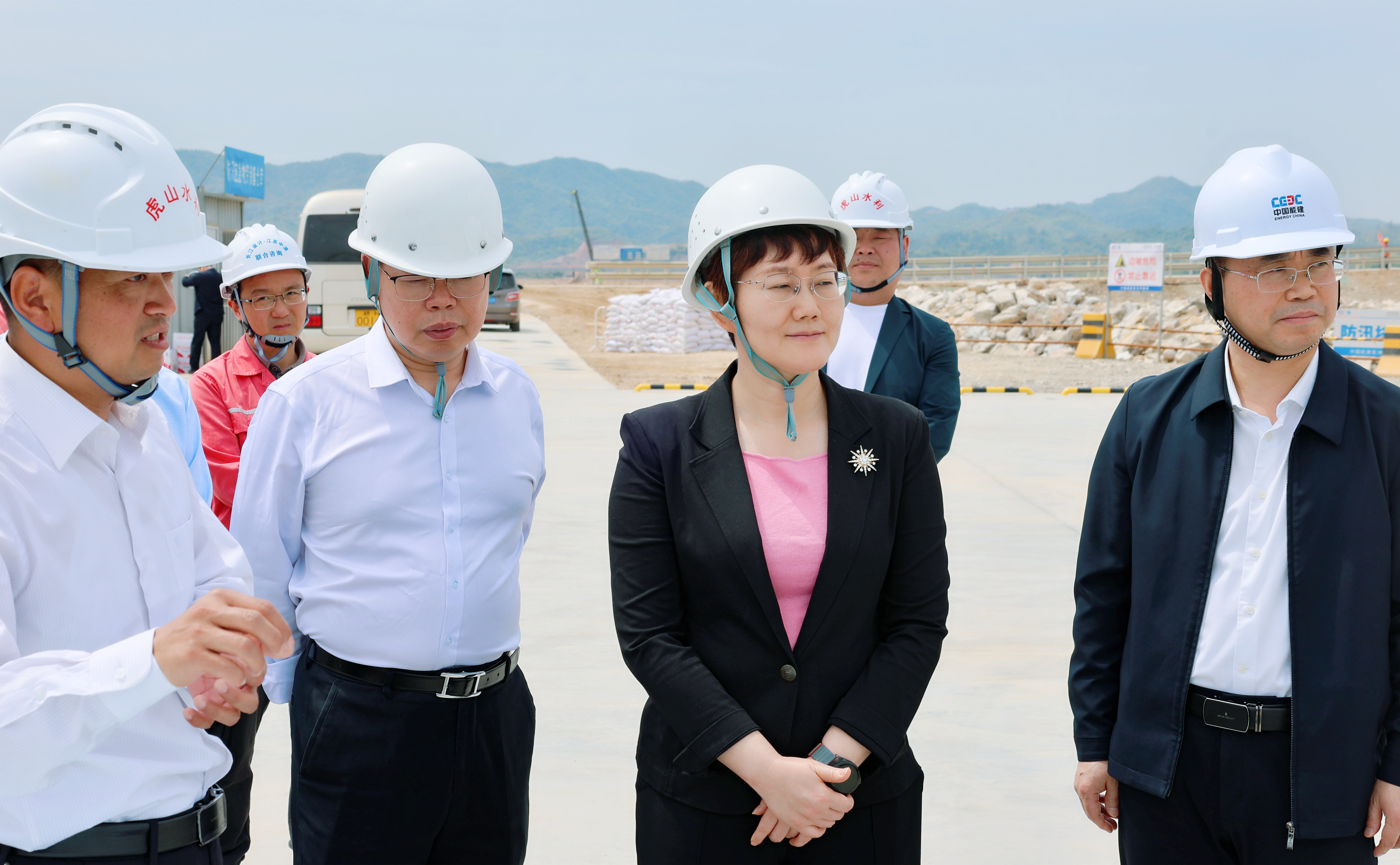 江西省副省长张莹一行调研乐平水利枢纽工程