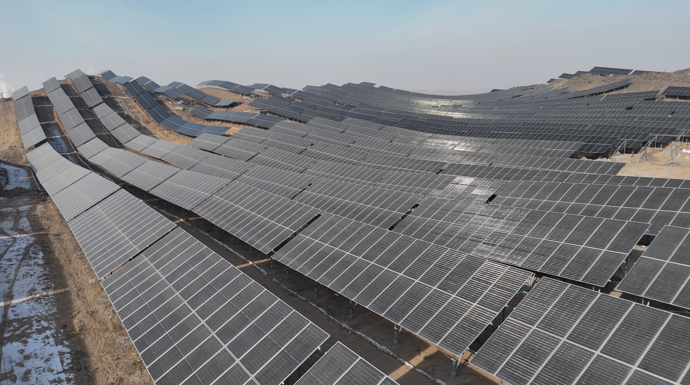 宁夏中卫光伏项目实现全容量并网