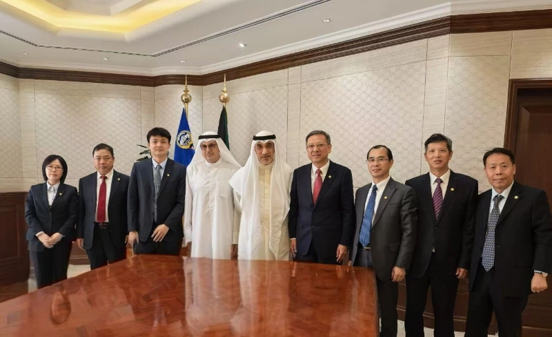 倪真赴科威特开展系列商务活动