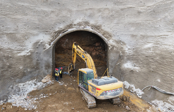 沙河抽蓄电站1号施工支洞启动洞挖施工