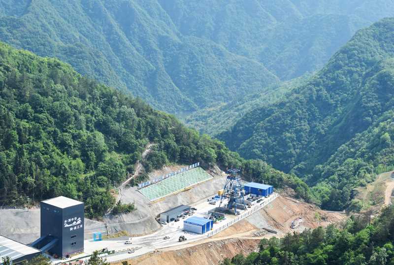 引江补汉项目15号竖井进入井身段施工