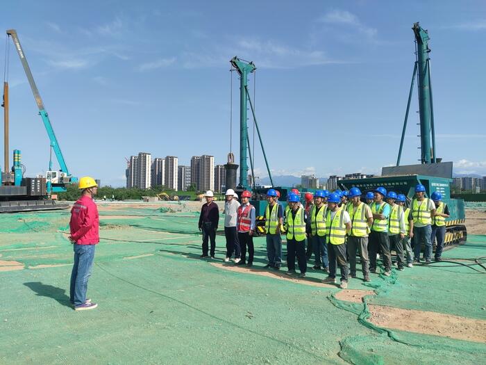 陕西华秦新能源氢能装备制造中心施工总承包(一期工程)项目顺利开工
