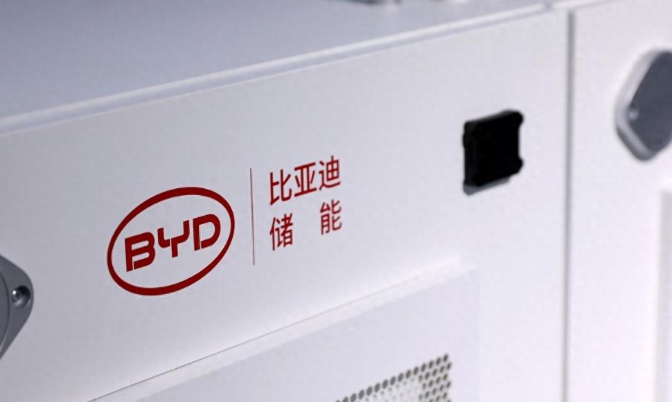 比亚迪5月电池装机量飙升101%：海外销量激增137%，助推能源业务新高