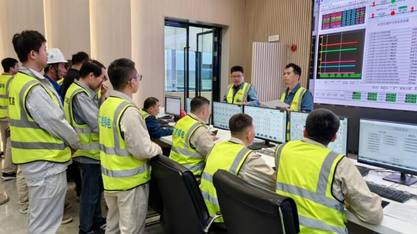 苏能乌拉盖百万褐煤发电项目1号机组大联锁试验圆满完成