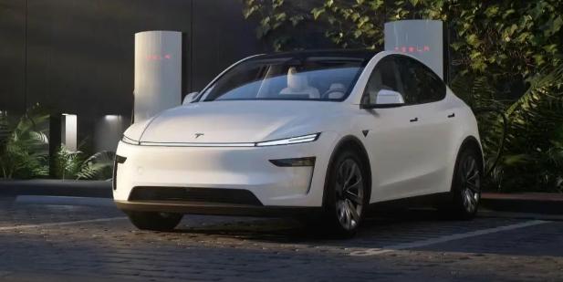 特斯拉投资者呼吁将马斯克薪酬与工作时长挂钩