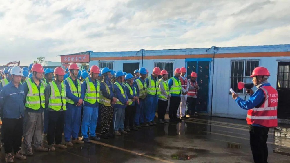 钢架首吊！延长石油湖北武穴2×660MW煤电工程项目2号机组工程安装正式启动！