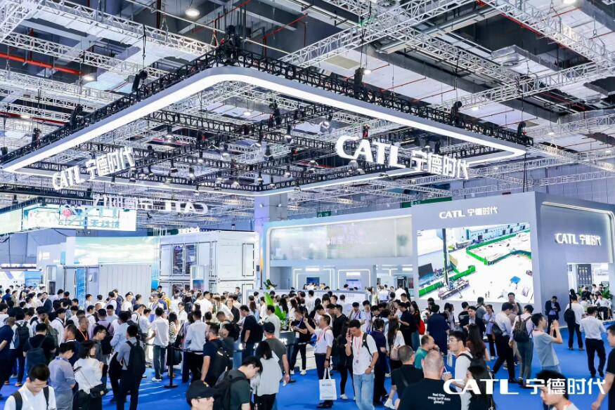 数智能源+587Ah电芯+TENER Stack等科创成果悉数上阵，宁德时代抢占2025 SNEC 上海光伏展C位