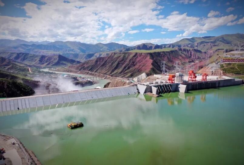 玛尔挡水电站提前13天完成月度发电计划