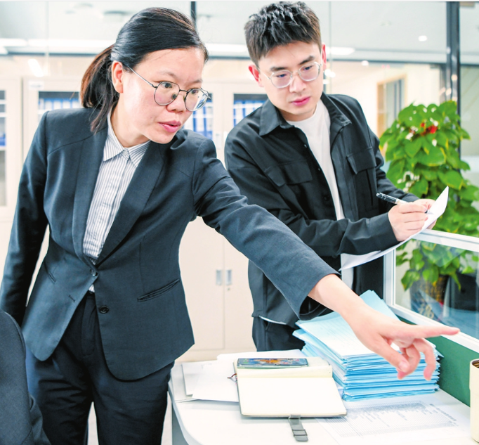 【海口日报】葛洲坝贸易（海南）有限公司执行董事兼总经理赵红梅：践行“服务海南”承诺 助力自贸港建设