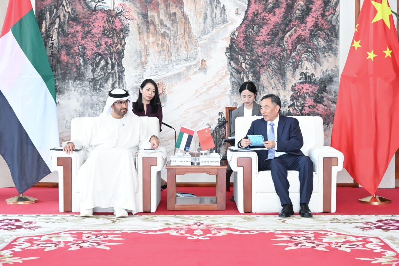 宋海良与阿联酋工业与先进技术部部长苏尔坦·贾比尔会谈