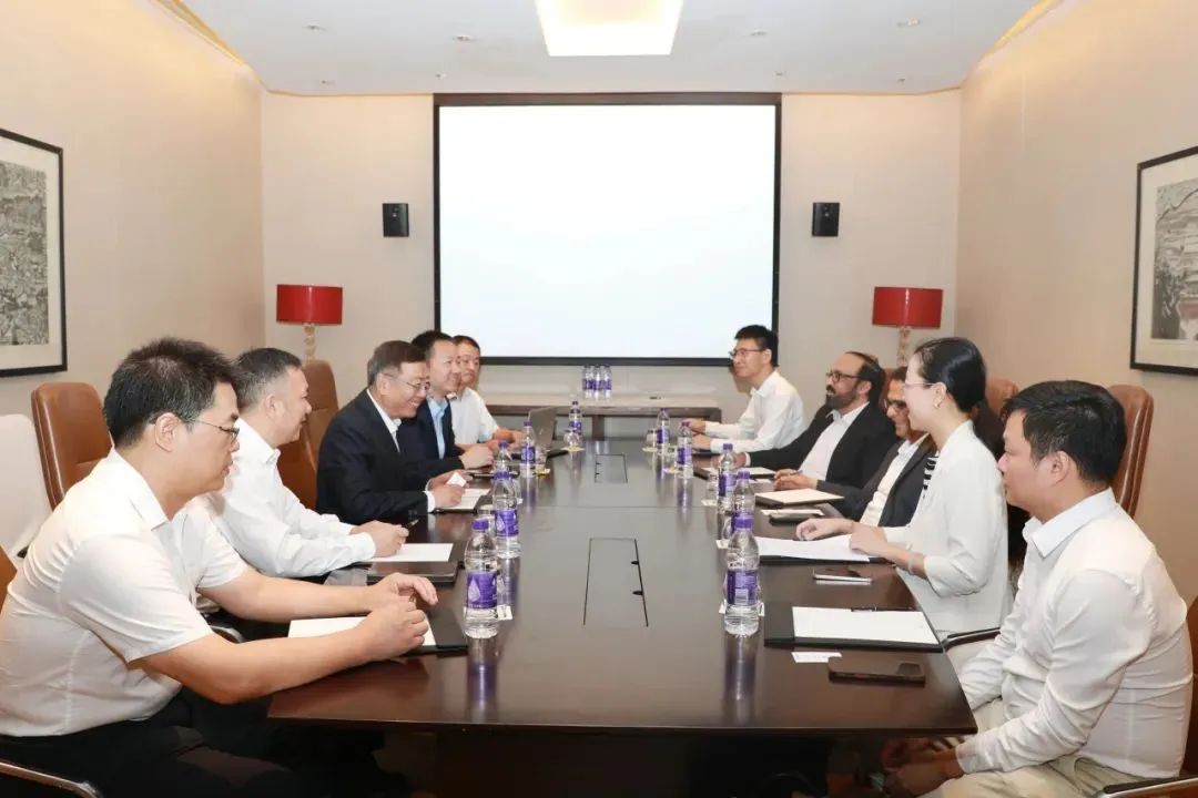 围绕新能源等领域投资业务合作！薛丹峰会见DAMAC集团高级副总裁Harish Wadkar