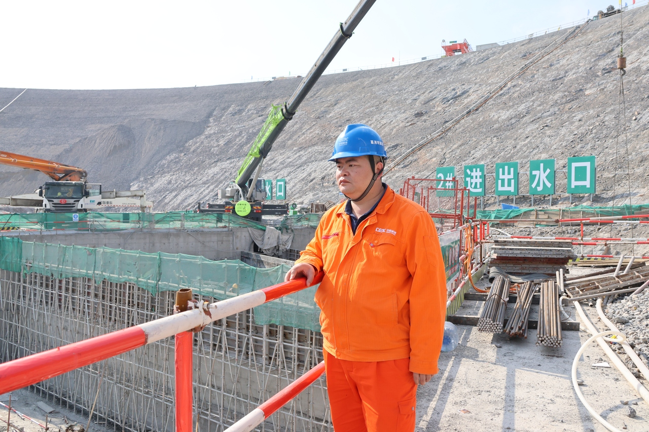 【工人日报客户端】吕明：在山河间写下“实干家”故事