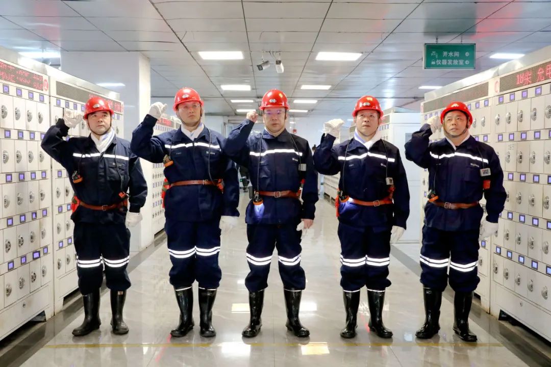 山西焦煤集团副总经理翟慧兵到汾西矿业柳湾矿进行“体检式”精查