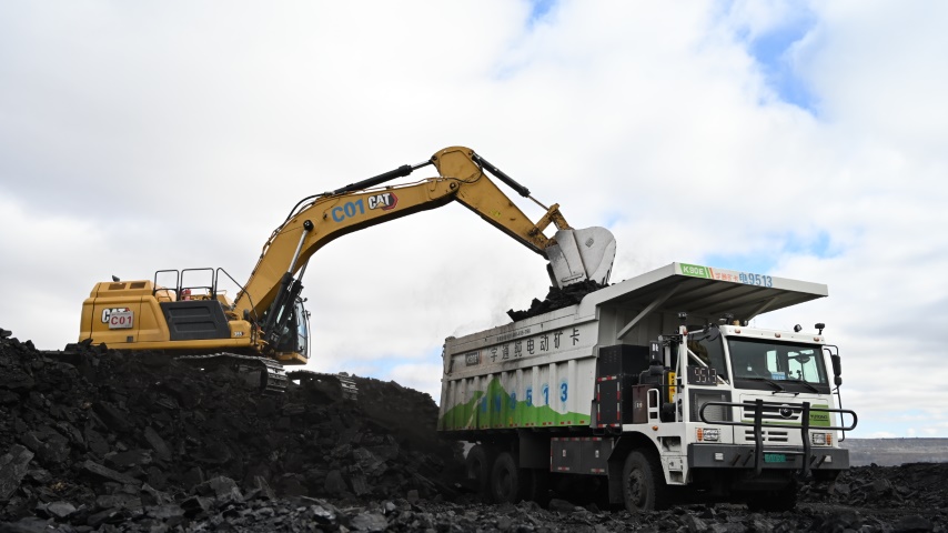 扎哈淖尔煤业公司多措并举全力做好迎峰度夏电煤保供