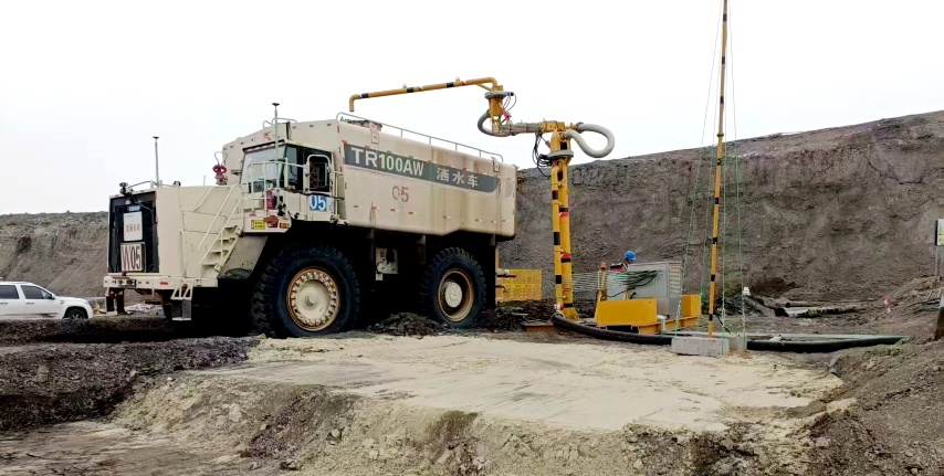 扎哈淖尔露天煤矿智能加注洒水系统投运
