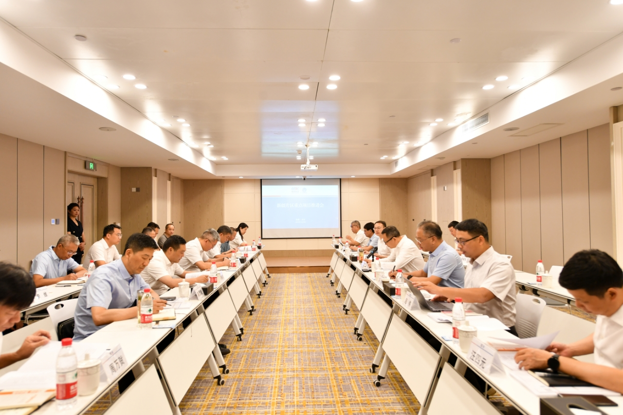 陈刚赴新疆检查督导重点项目并组织召开新疆片区项目推进会