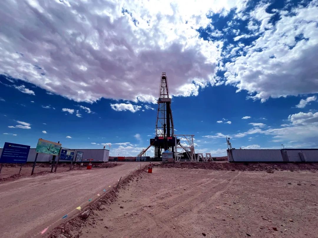 工程院完成新疆油田玛湖页岩油首筒保压取心作业