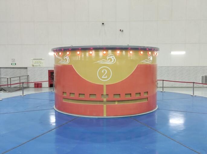 巴拉水电站2号机组投产发电