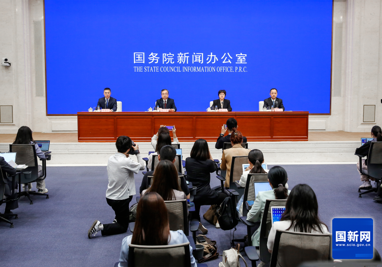 工信部：加快氢能在传统产业应用，清洁低碳氢在冶金、氨、甲醇等行业应用作为重点
