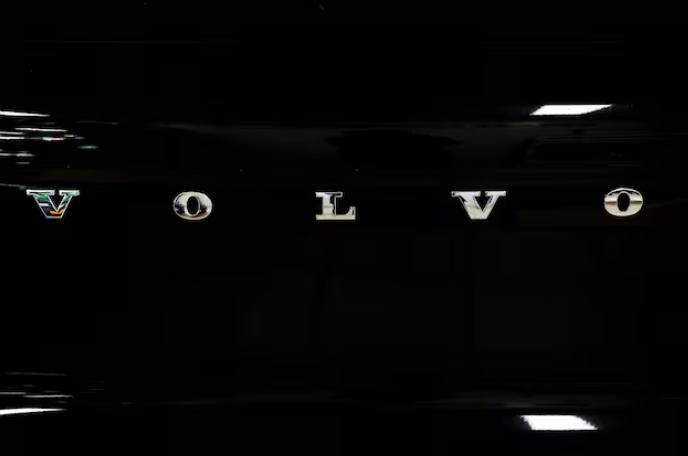 沃尔沃汽车因关税与发布延迟计提大额减值费用