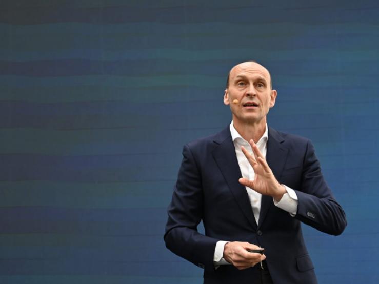 大众汽车计划扩大其在中国的业务，并更加注重自主研发