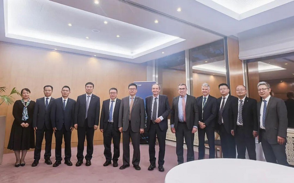 上海电气与法国电力集团共商绿色能源合作新机遇！深化绿氢等领域协作