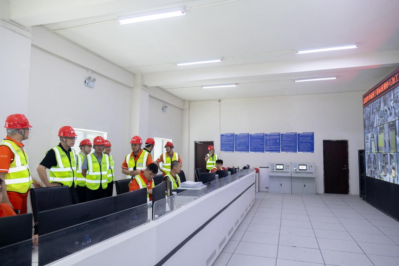 陈刚赴雅砻江孟底沟水电站项目检查督导并组织召开项目推进会