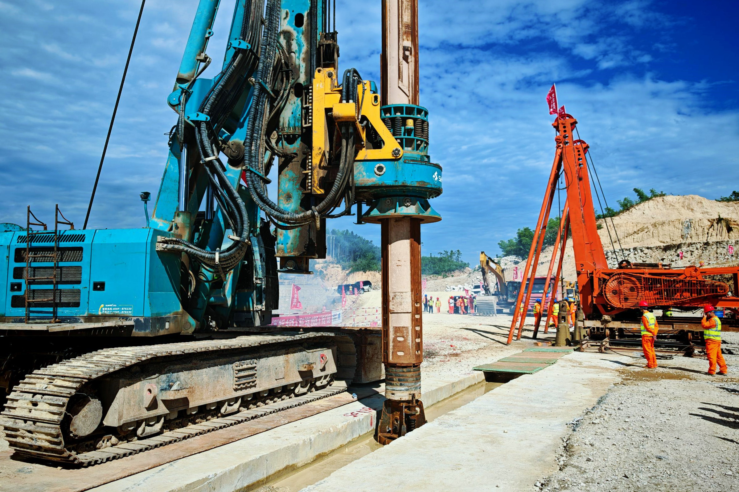 平坦原抽水蓄能电站防渗墙正式开钻