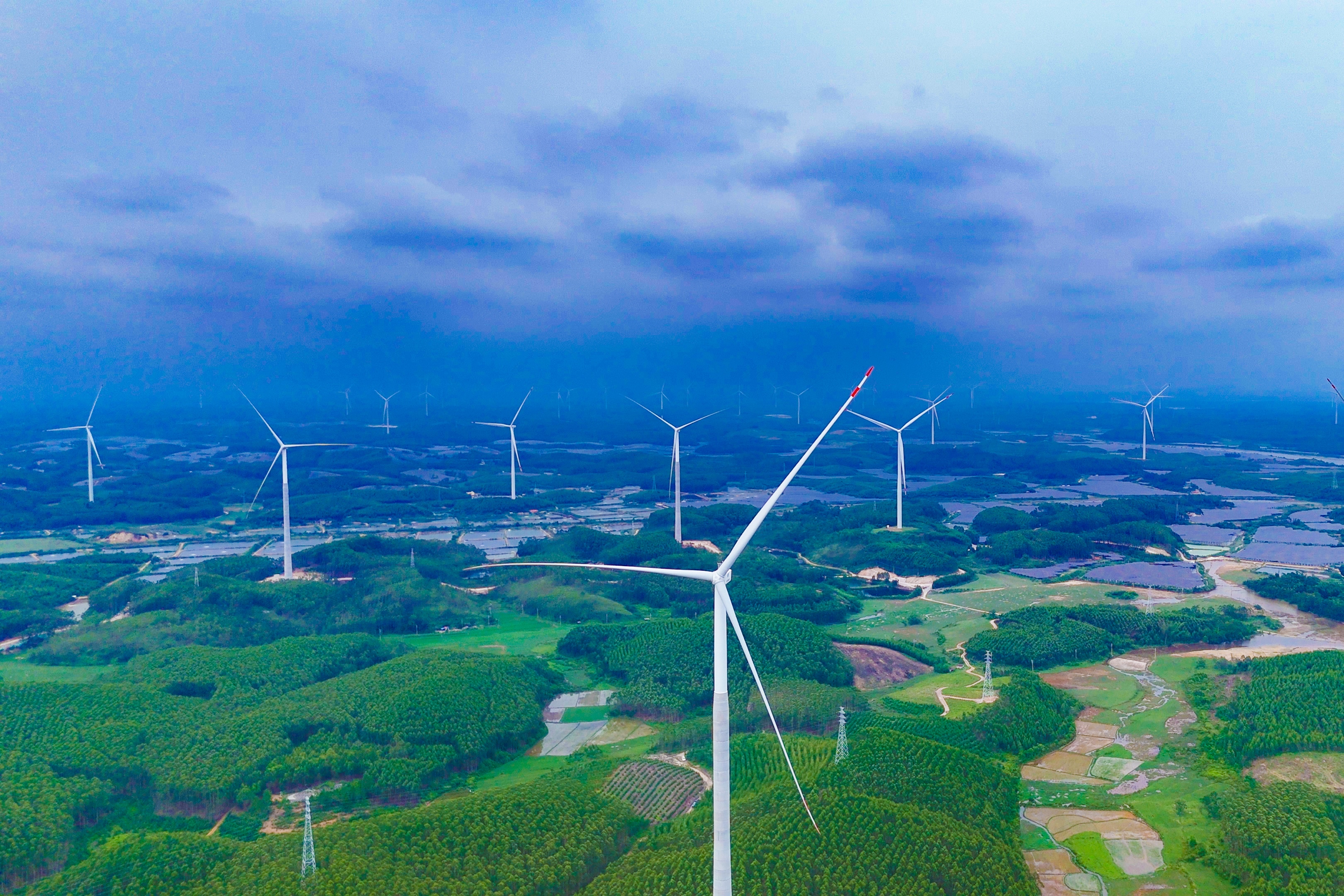 广西钦州岭门风电场EPC项目全容量并网投运