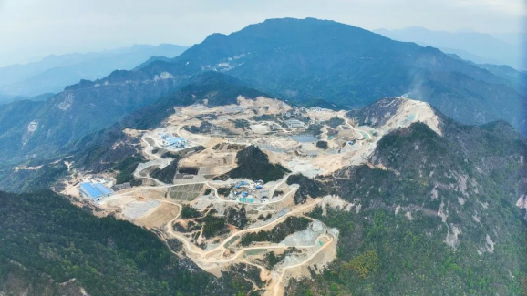 【中国网】中国能建葛洲坝二公司平坦原项目：推动“四大转型”，提升数智化水平