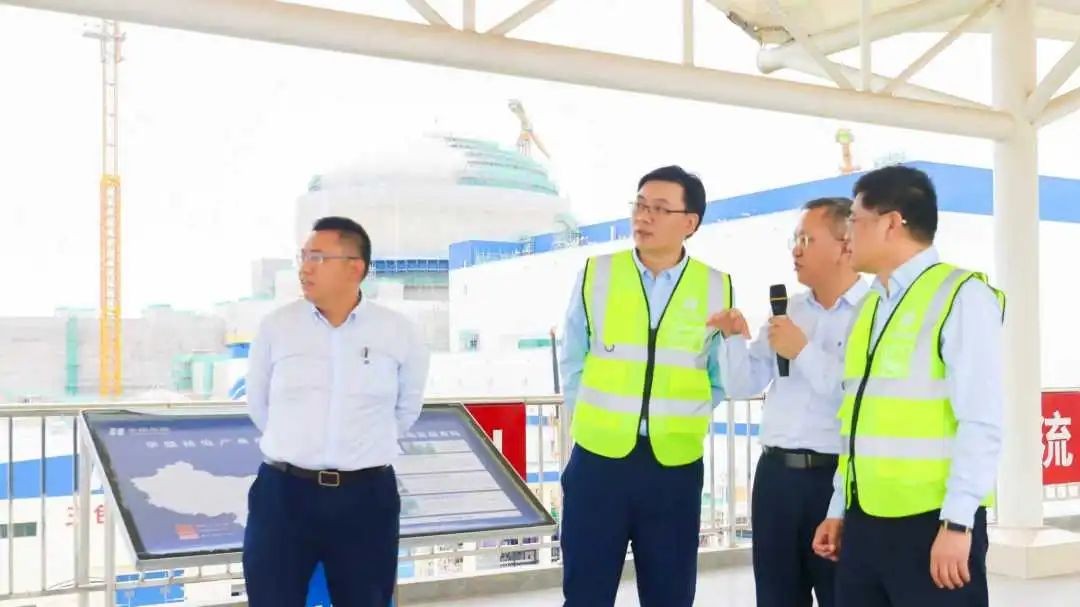 中国华能集团公司副总经理李启钊到昌江核电二期项目调研
