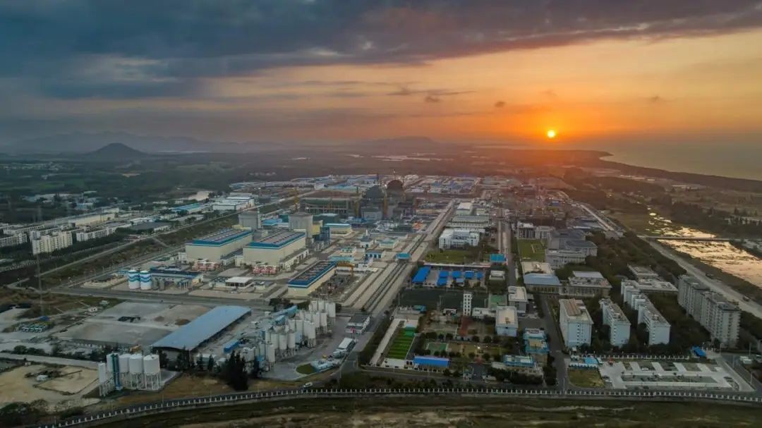 秦山春晓：“玲龙”重塑未来能源新格局