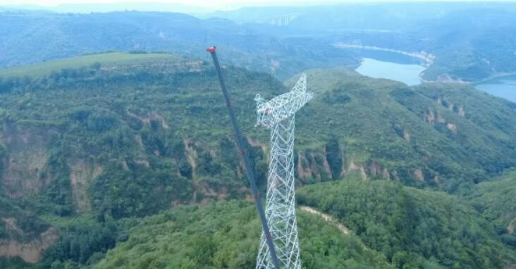 陕北至安徽特高压直流线路工程（陕1标）组塔圆满完成