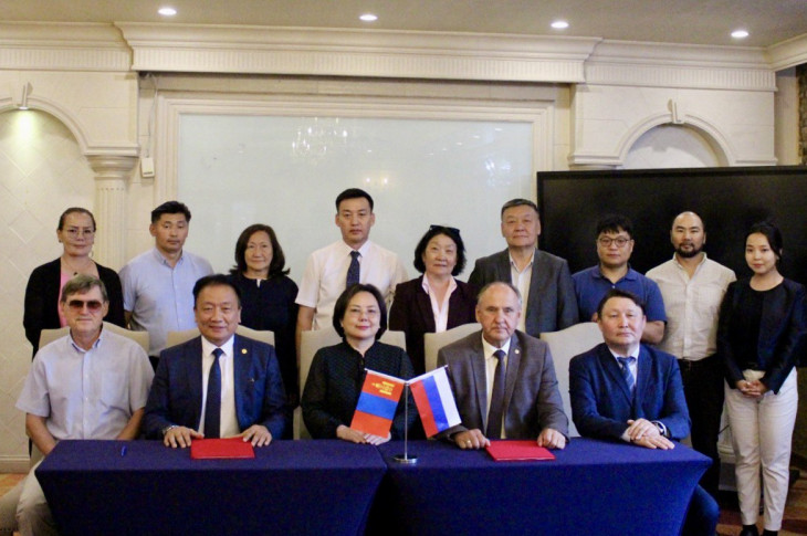 俄蒙就额金河水电站项目开展综合环境评估会谈