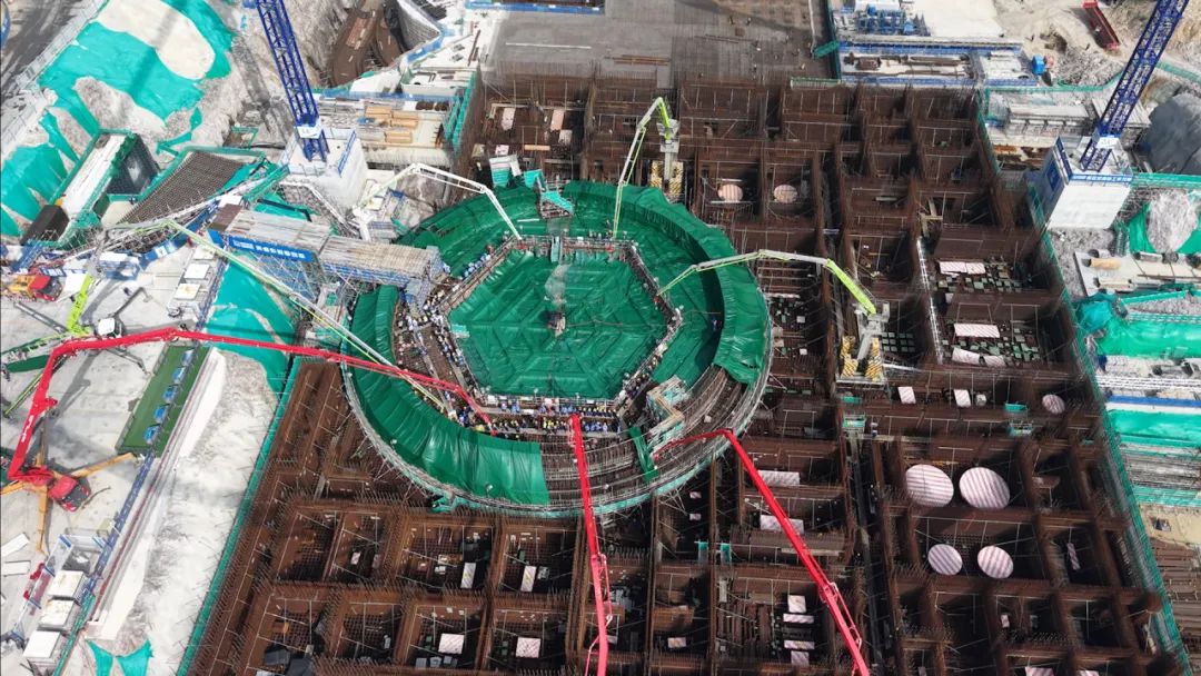 金七门核电1号机组核岛第一罐混凝土浇筑圆满完成